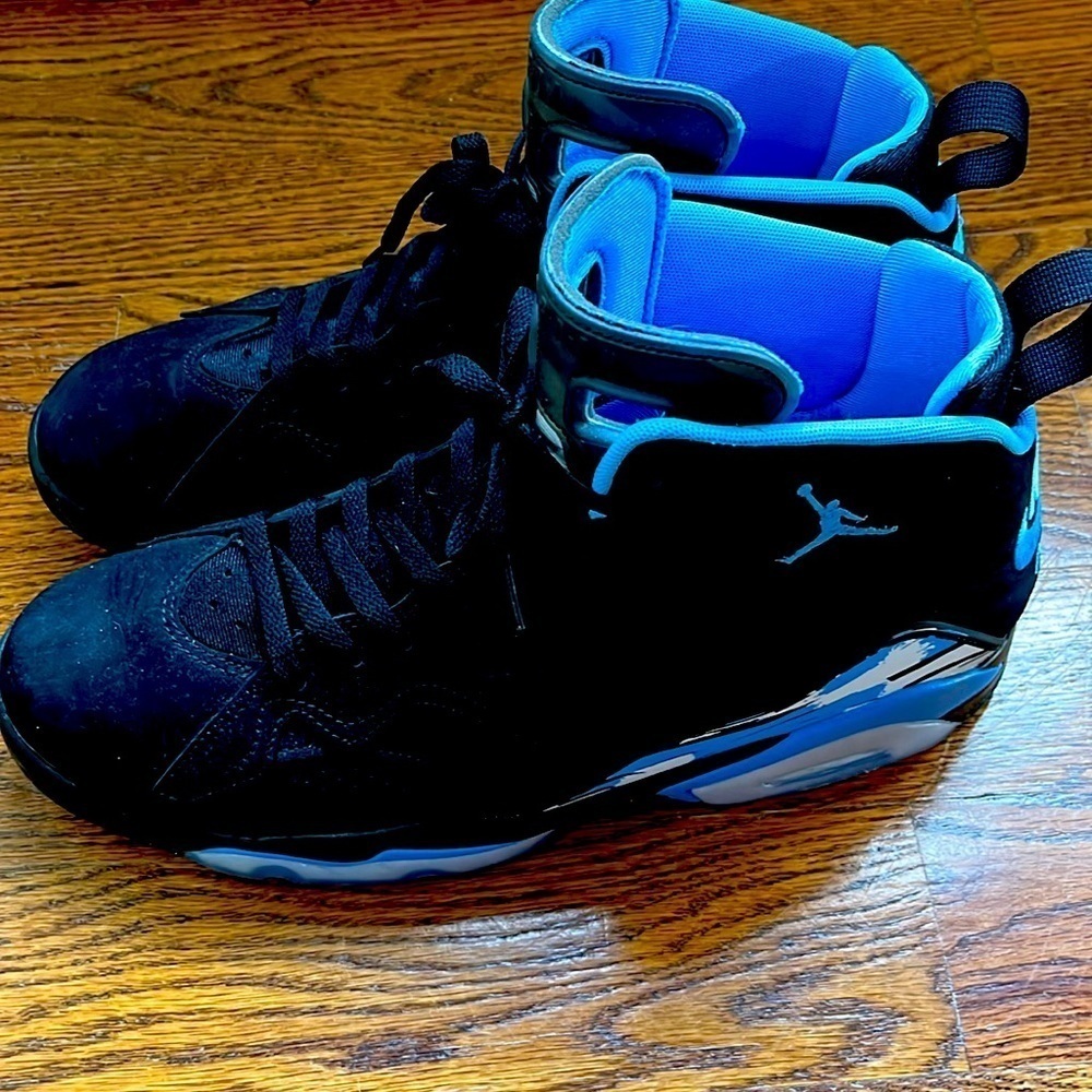 Nike men’s sneakers